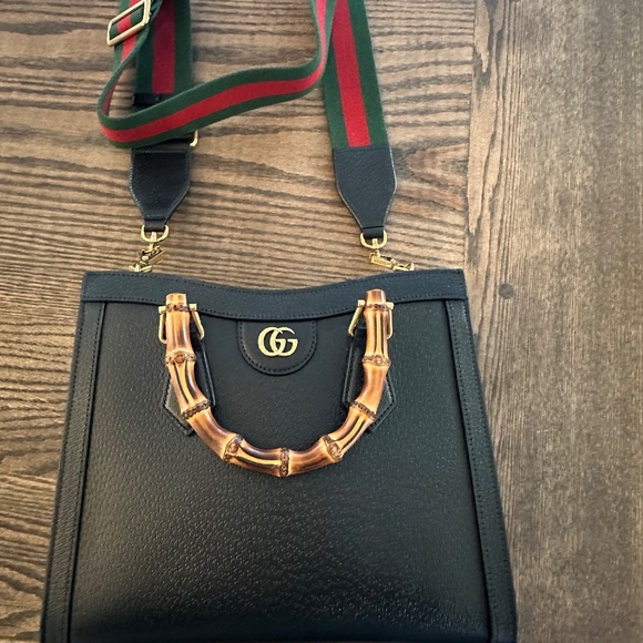 Gucci Diana (Medium satchel) - Picture 8 of 10